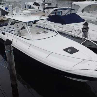 2008 Intrepid 390 Sport Yacht – NO RESERVE PRICE
